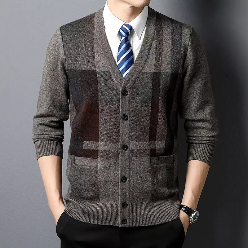 2023 Autumn Fashion: Men's Knitted V-neck Sweater