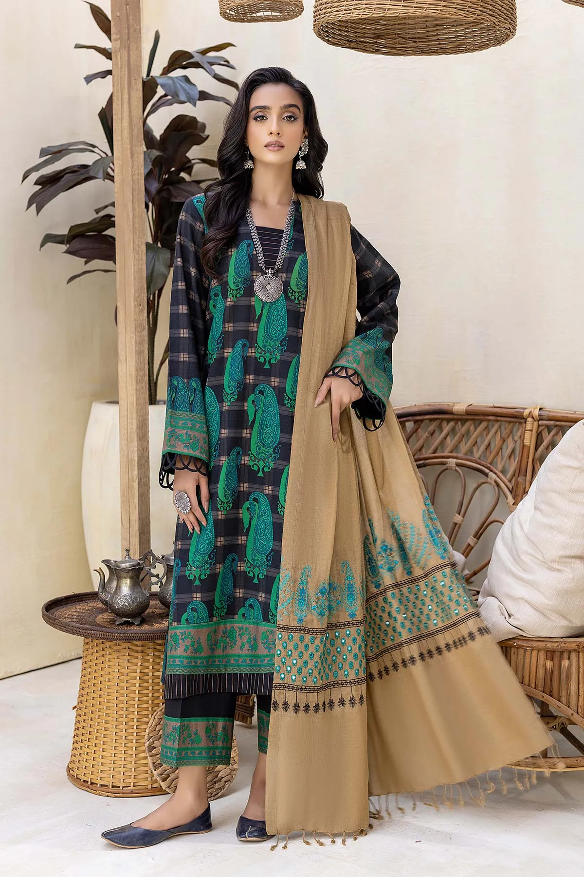 3-Pc Unstitched Khaddar With Embroidered Pashmina Shawl CKD22-07