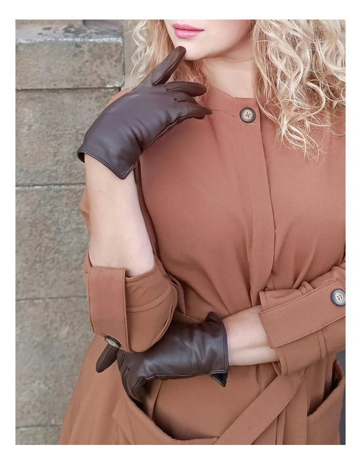 Classic Leather Gloves in Chocolate