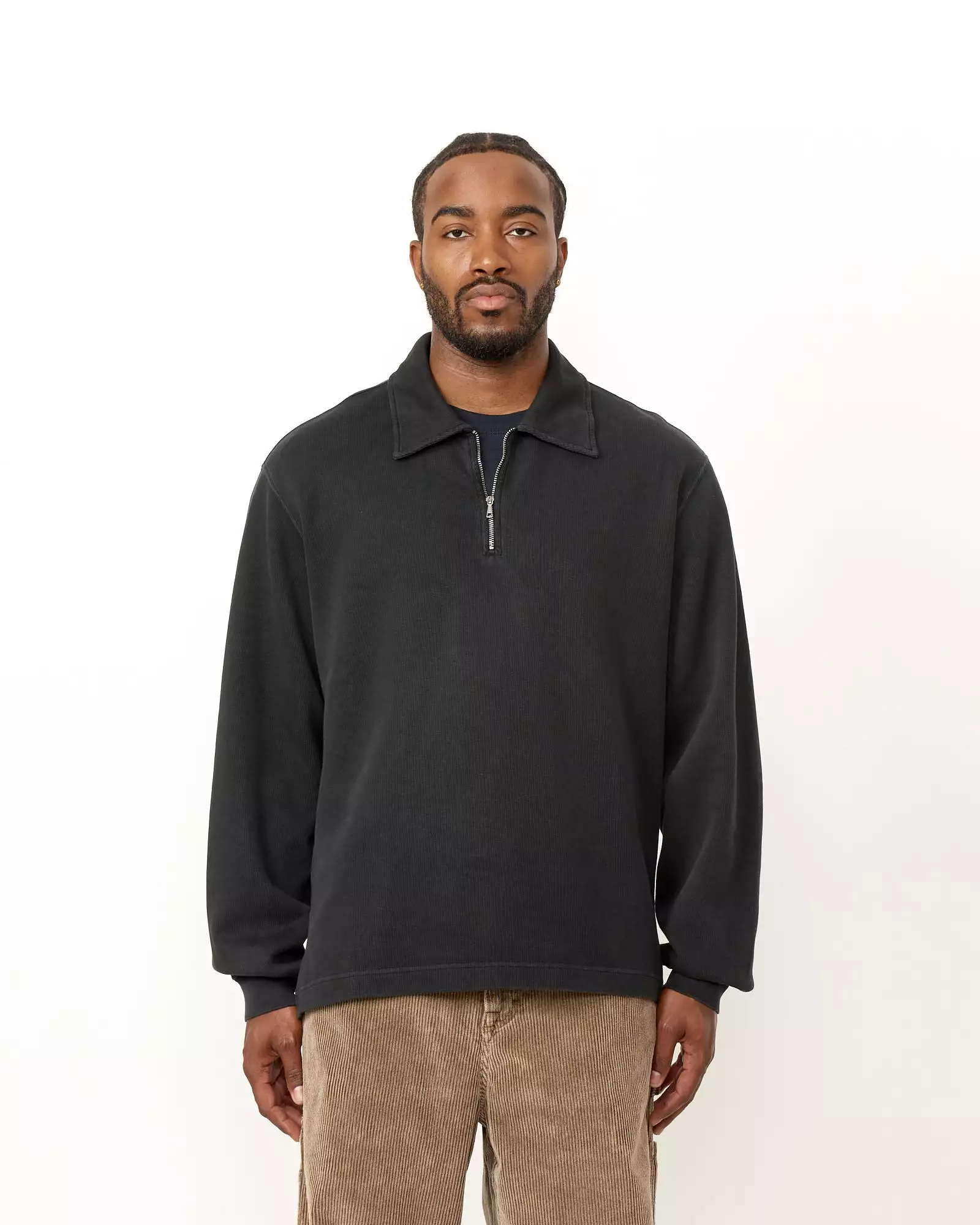 Lad Sweatshirt in Worn Black Athletic rib