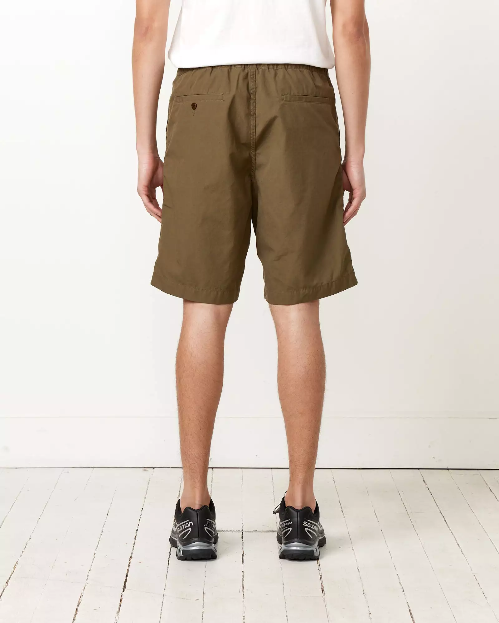 Light Easy Short in Light Khaki