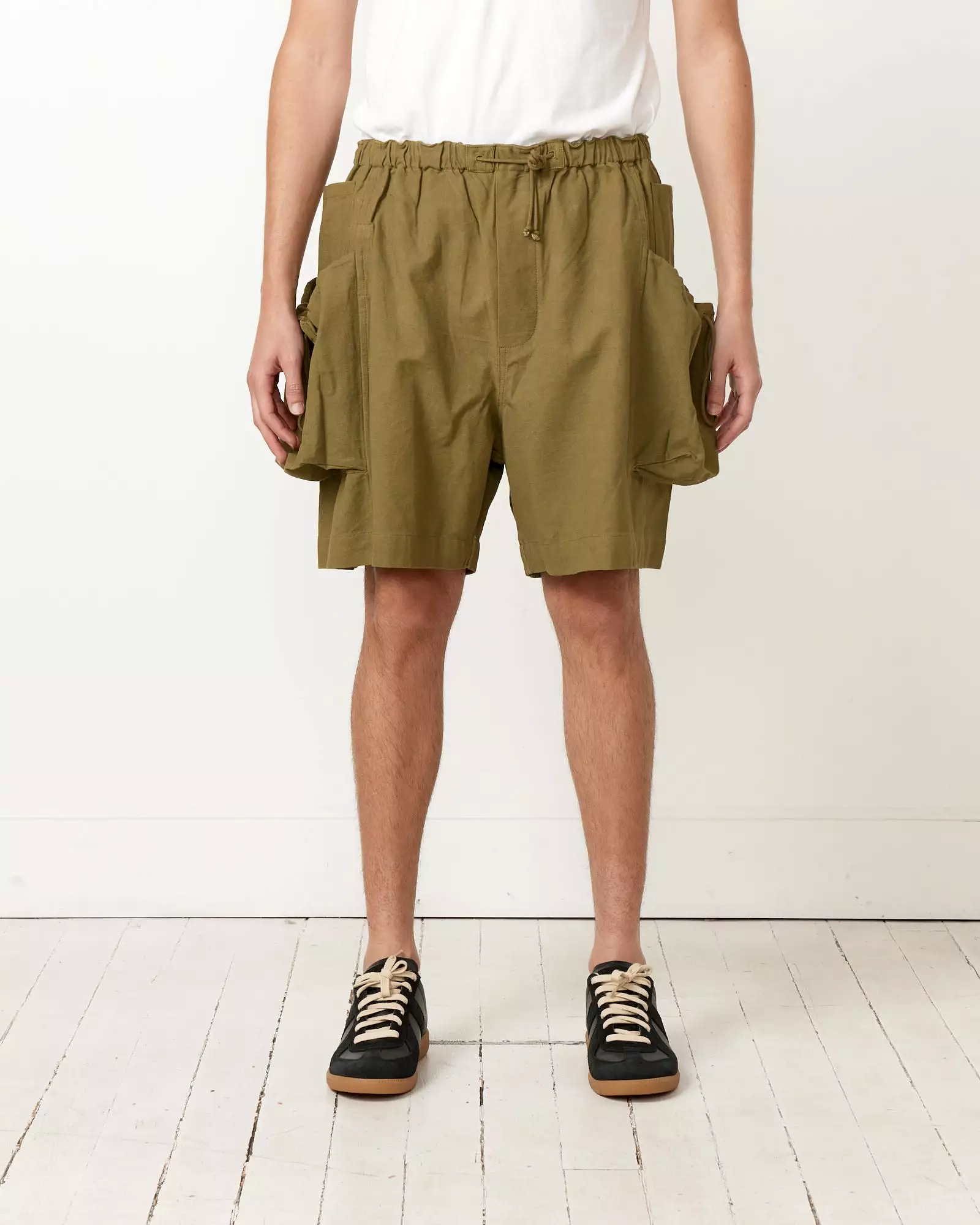 Salt Shorts in Olive Slub